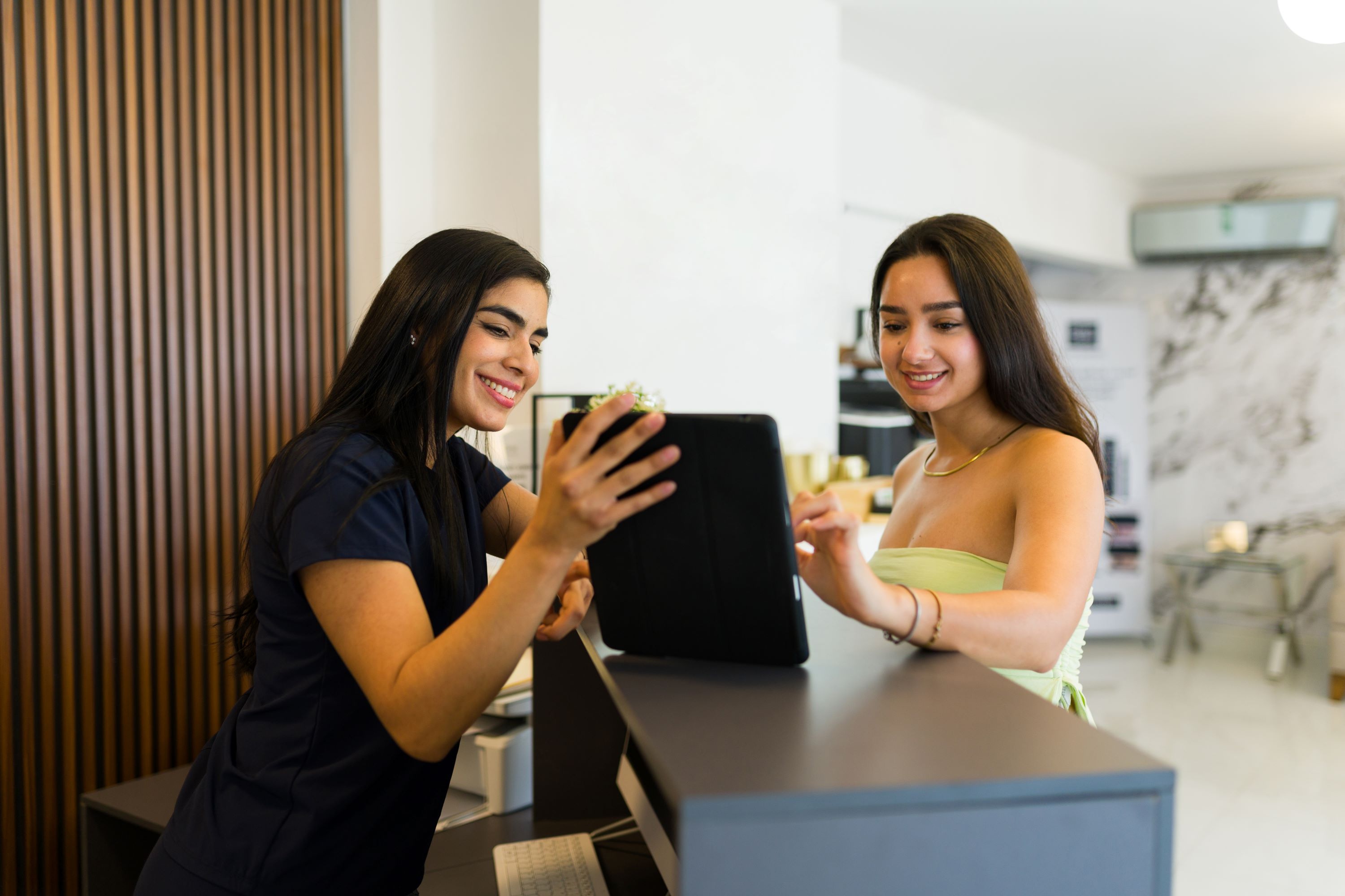 Visitors Are Knock-Knock-Knockin' at Your Coworking Door