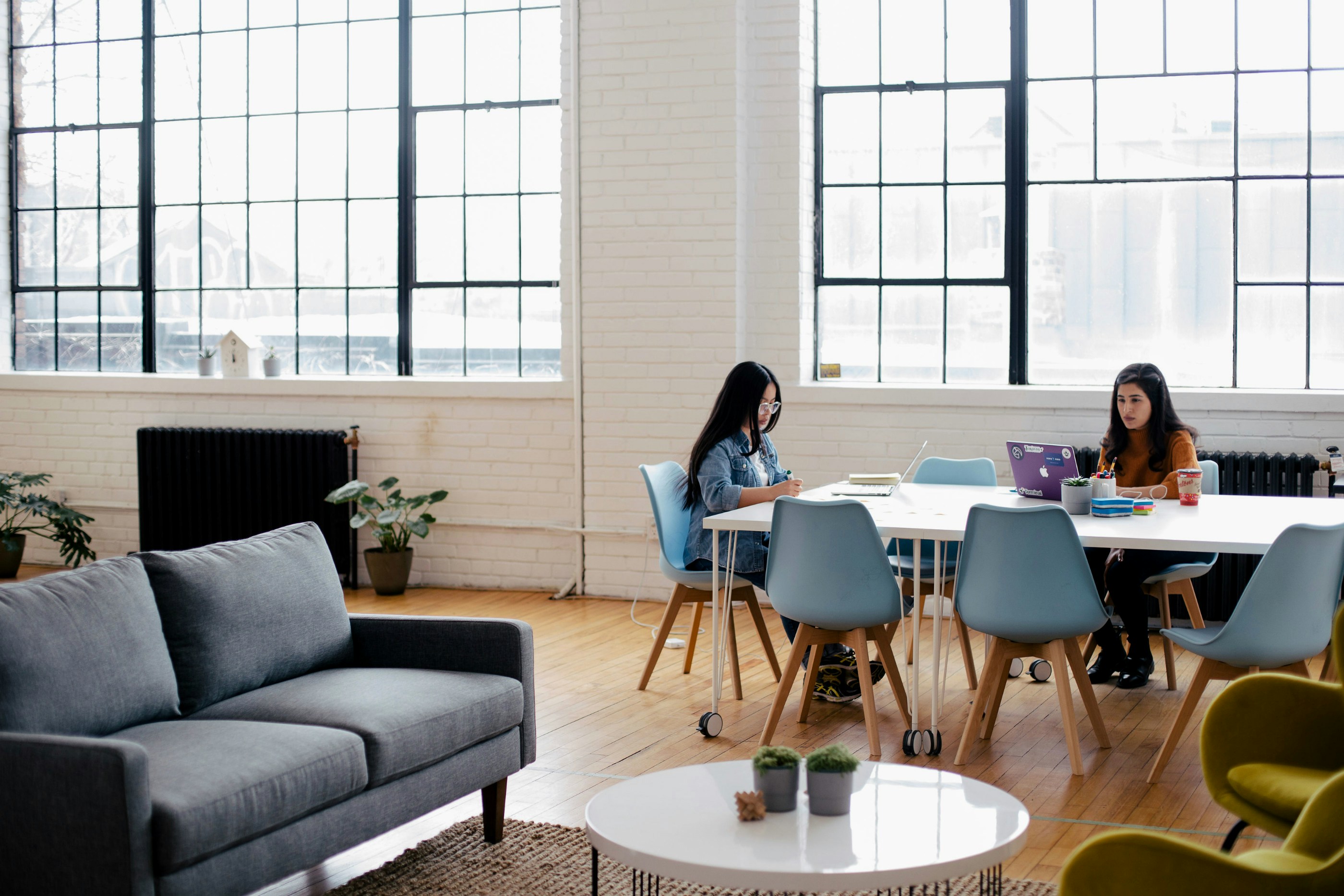 How to Design an Office to Attract and Retain Top Talent 